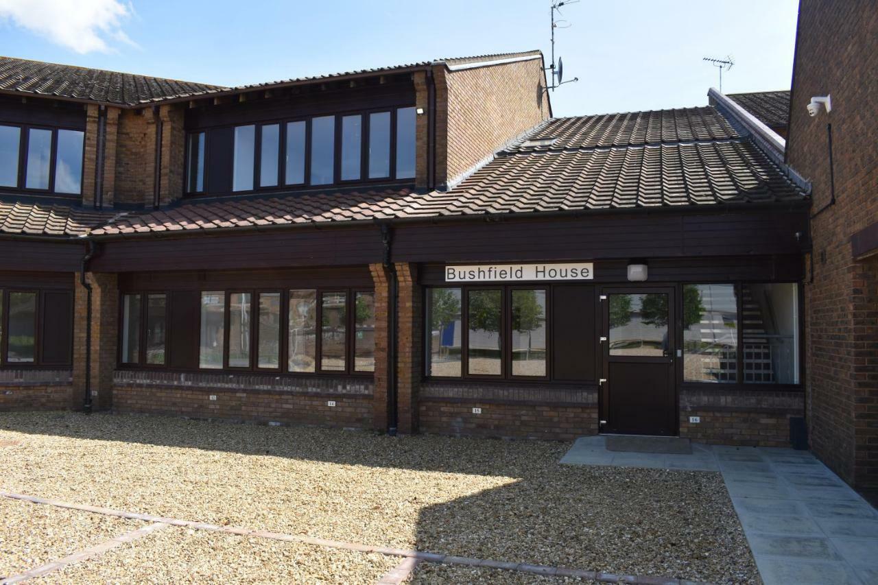 피터버러 Bushfield House 아파트 외부 사진