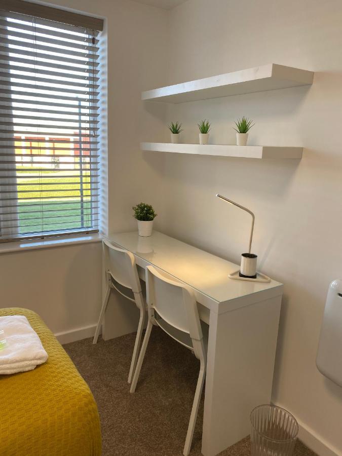 피터버러 Bushfield House 아파트 외부 사진